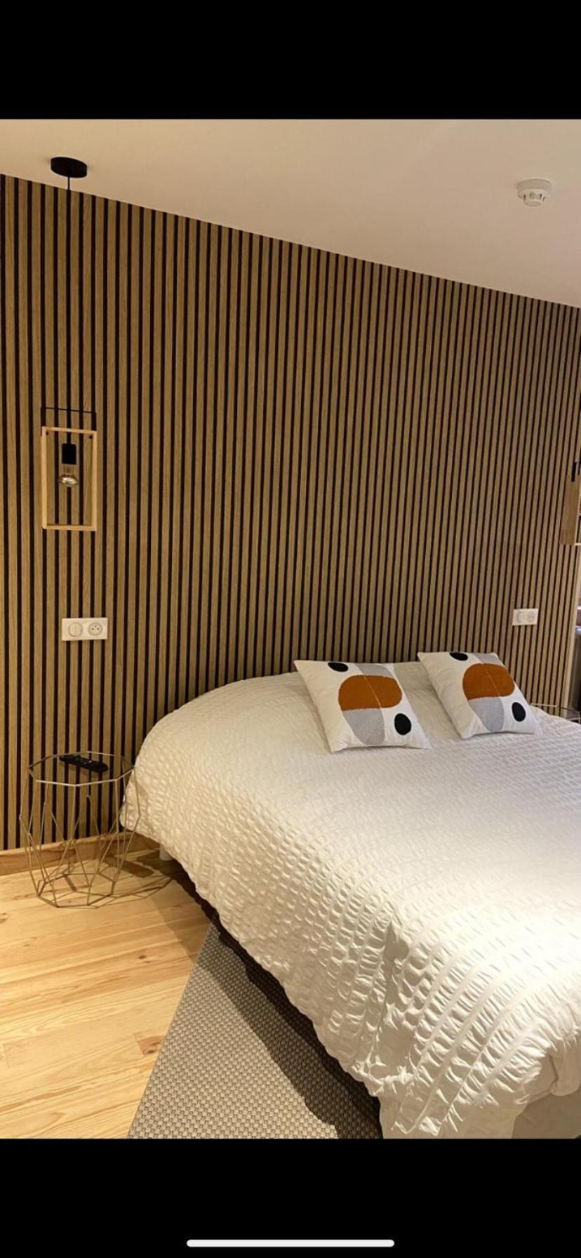 Hotel Restaurant La Renaissance Saint-Cirgues-en-Montagne 외부 사진